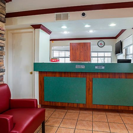 Red Roof Inn West Memphis, Ar Esterno foto